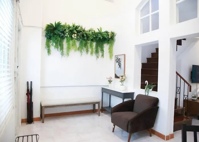 Near Bts Bearing Skytrain- Homey Living Townhome - 4 Bedrooms Bangkok