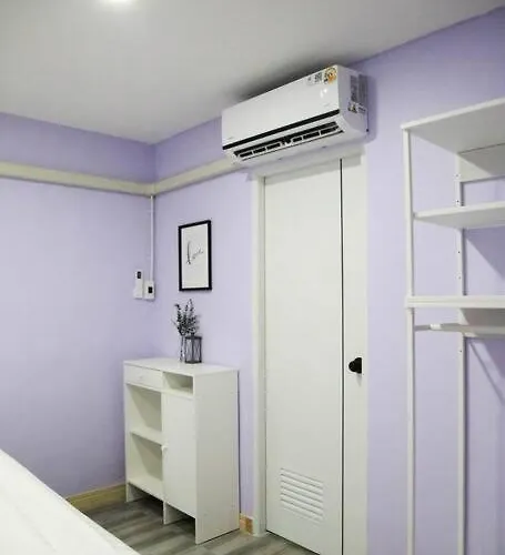 Apartment Near Bts Bearing Skytrain- Homey Living Townhome - 4 Bedrooms *
