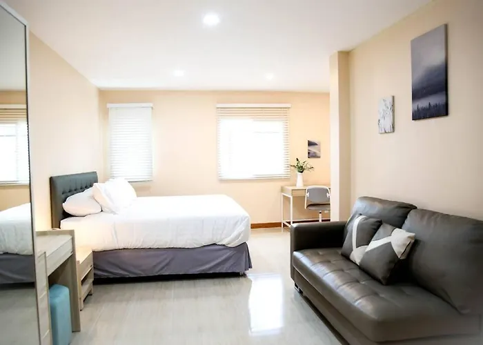 Near Bts Bearing Skytrain- Homey Living Townhome - 4 Bedrooms * Bangkok