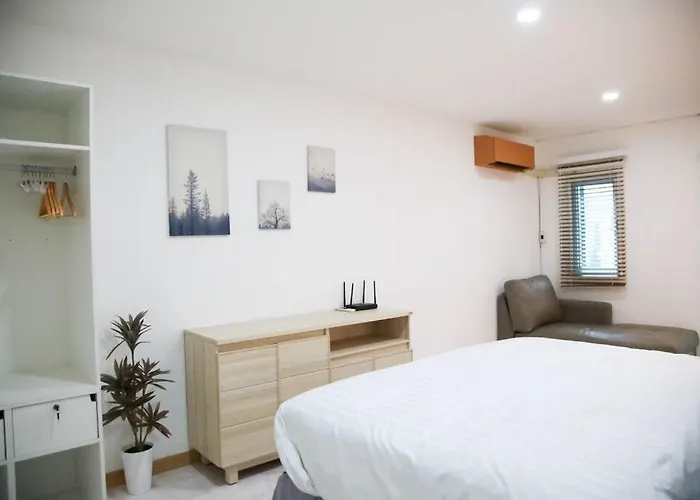 Near Bts Bearing Skytrain- Homey Living Townhome - 4 Bedrooms Apartment *