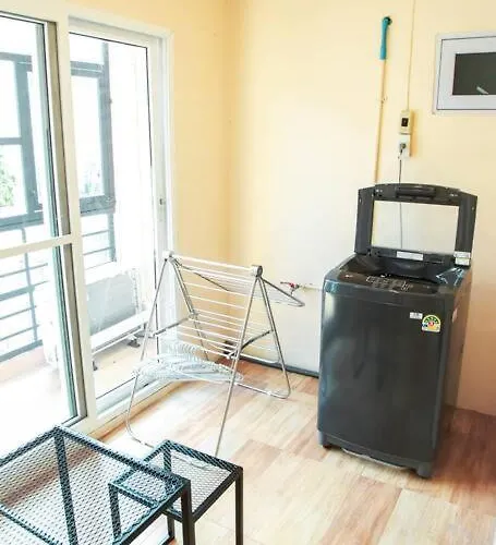 Near Bts Bearing Skytrain- Homey Living Townhome - 4 Bedrooms